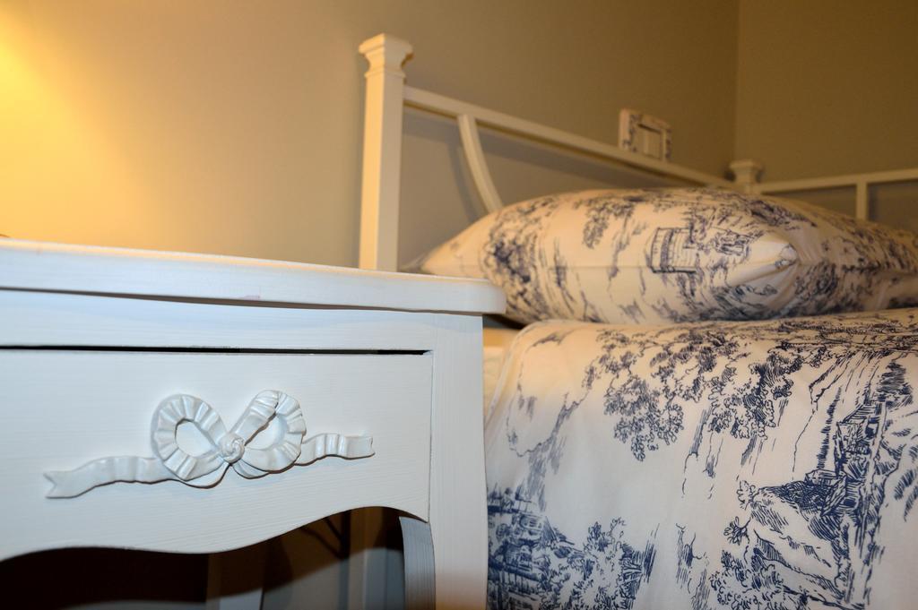 La Casa Di Alessio Bed & Breakfast เลชเช ภายนอก รูปภาพ