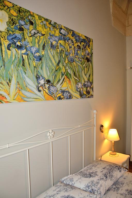 La Casa Di Alessio Bed & Breakfast เลชเช ภายนอก รูปภาพ
