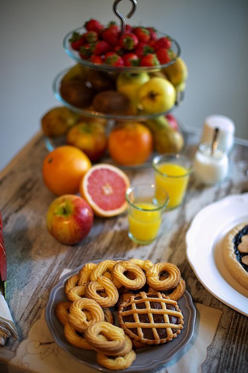 La Casa Di Alessio Bed & Breakfast เลชเช ภายนอก รูปภาพ