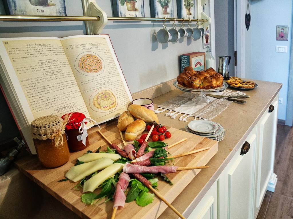 La Casa Di Alessio Bed & Breakfast เลชเช ภายนอก รูปภาพ